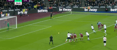 利物浦今日首发平均年龄仅25岁325天，创斯洛特执教时期新低