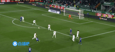 篮球湖人替补球员贡献关键分