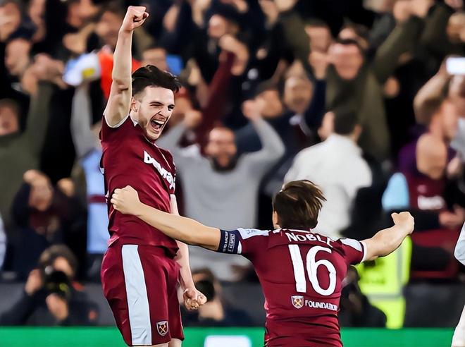 英媒：桑德兰向贡多齐报价2500万欧元，并密切关注小贝林